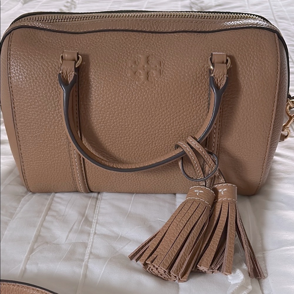 Brown Leather Handbag with Tassel